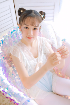 灰姑娘被树干童话小说介绍